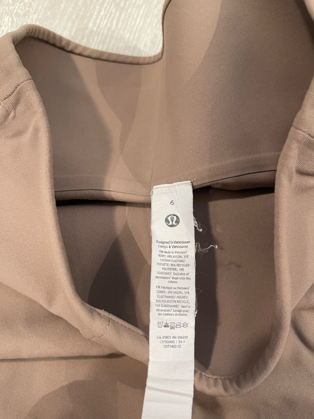 Lululemon Smooth Fit Pull-On High-Rise Pant *Regular Taupe size 6 - Picture 10 of 16